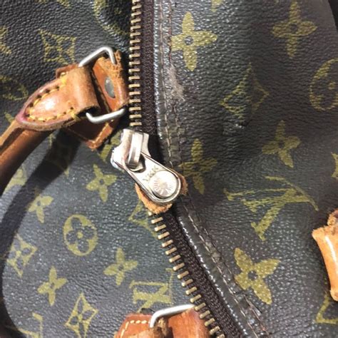 who repairs louis vuitton handbags|louis vuitton zipper repair.